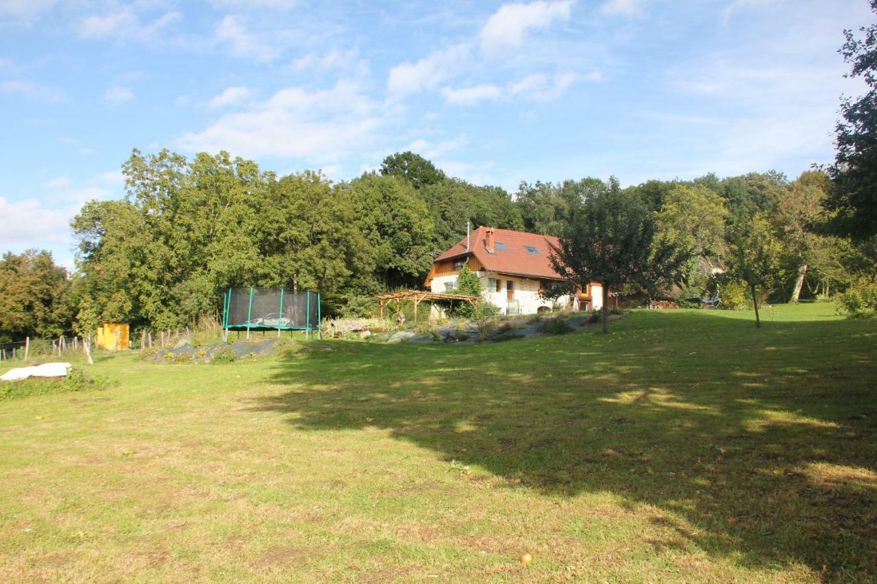 Le Clos Des Frasses Hotel Chainaz-les-Frasses Kültér fotó
